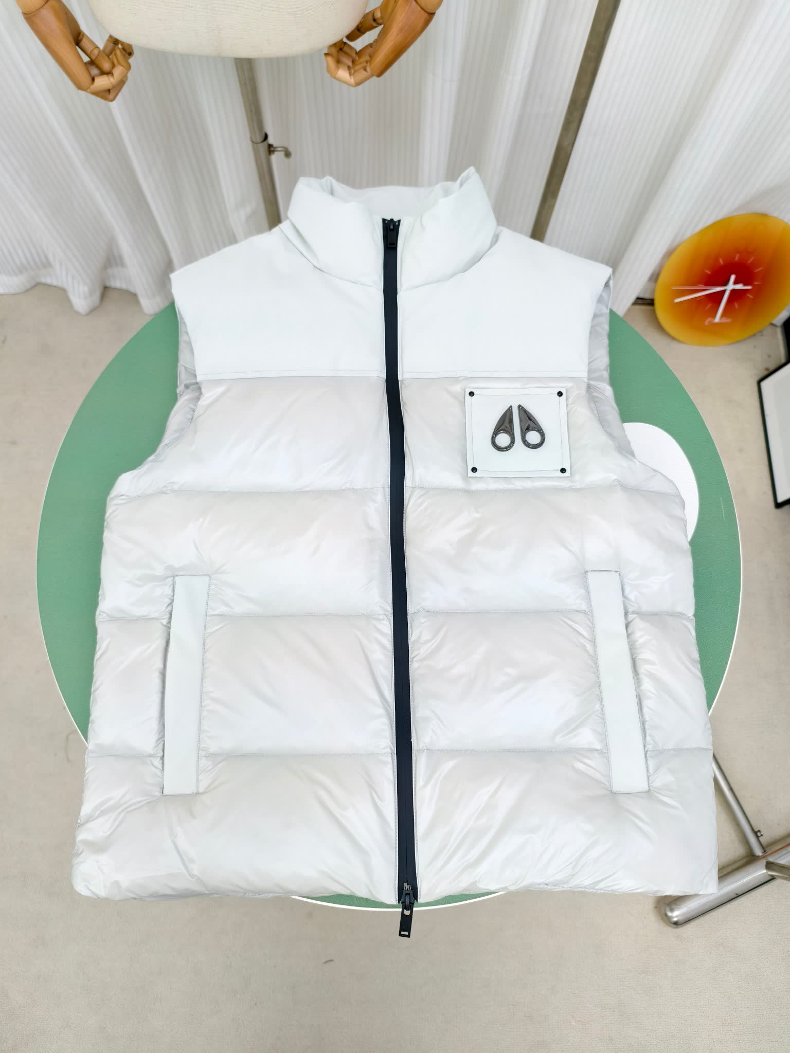 Moose Knuckles Victory Peak Down Vest Moose Knuckles Victory Peak Down Vest